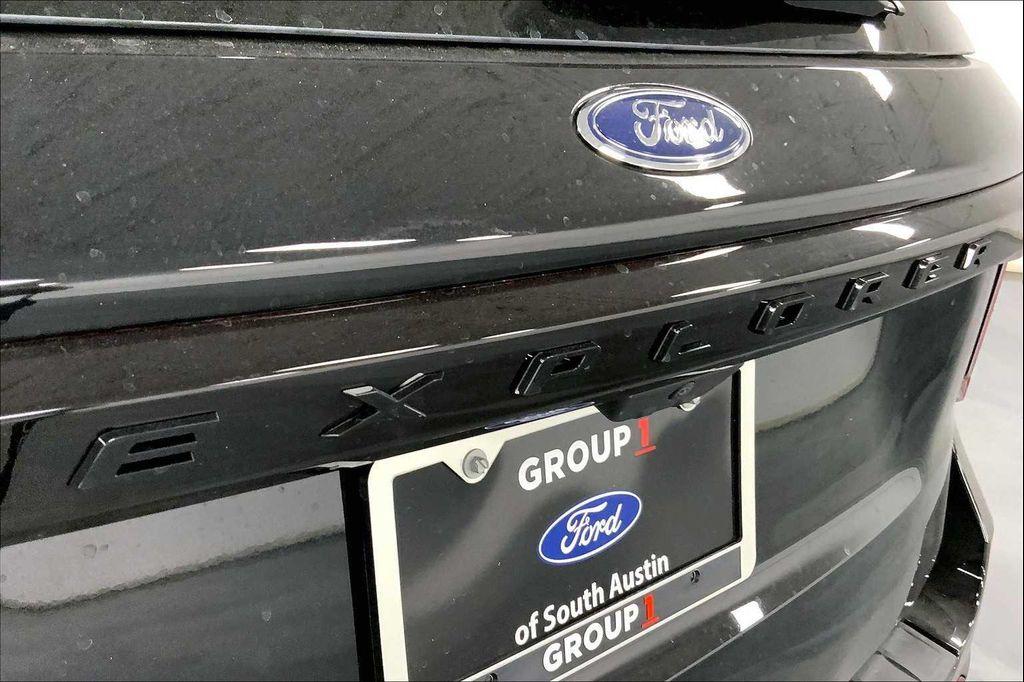 new 2025 Ford Explorer car, priced at $42,244