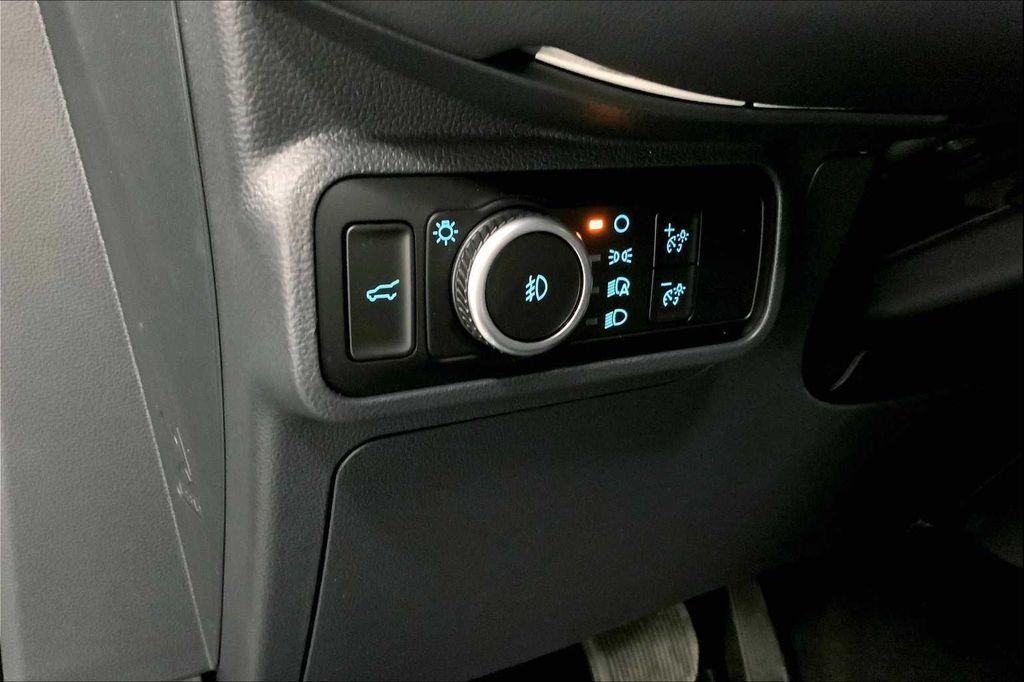 new 2025 Ford Explorer car, priced at $42,244