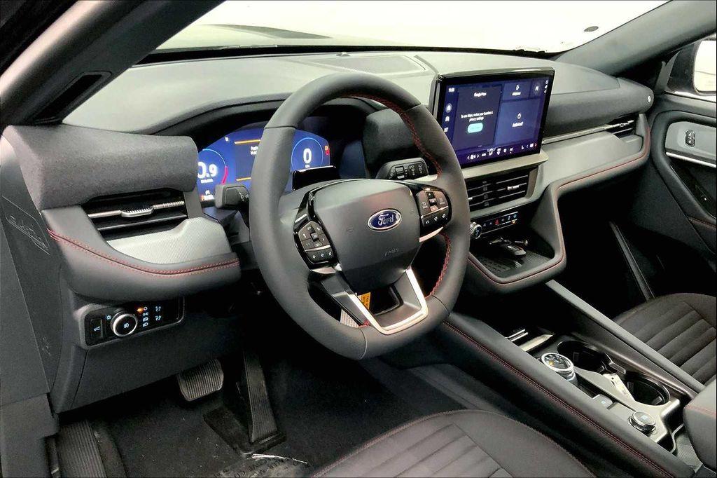 new 2025 Ford Explorer car, priced at $42,244