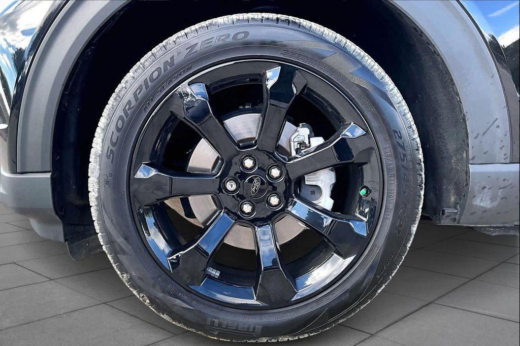 used 2024 Ford Explorer car, priced at $36,982