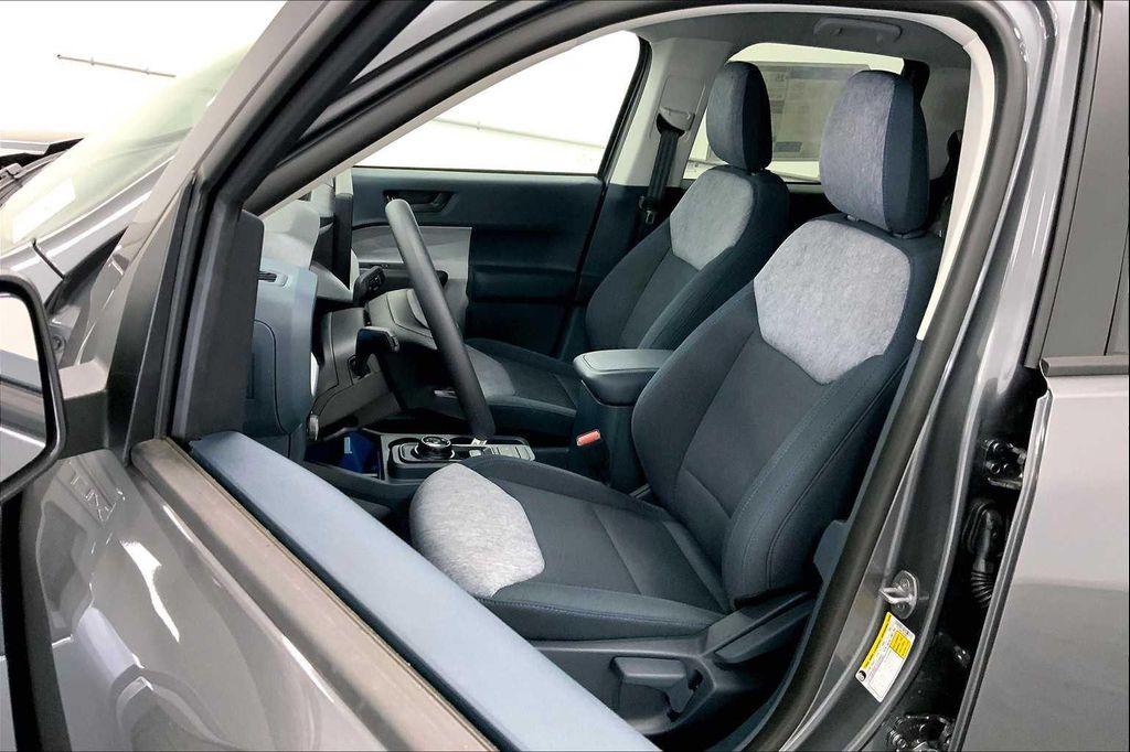 new 2025 Ford Maverick car, priced at $30,212