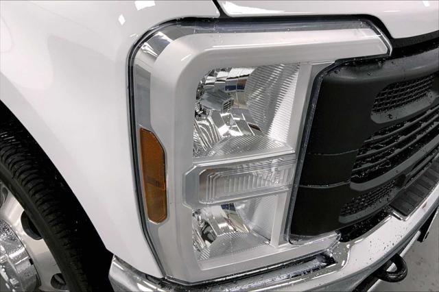 new 2025 Ford F-350 car, priced at $70,350