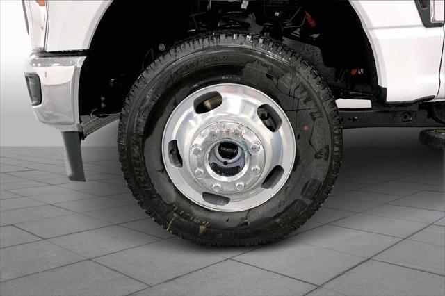 new 2025 Ford F-350 car, priced at $70,350