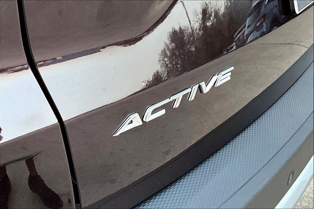 used 2023 Ford Escape car, priced at $24,675