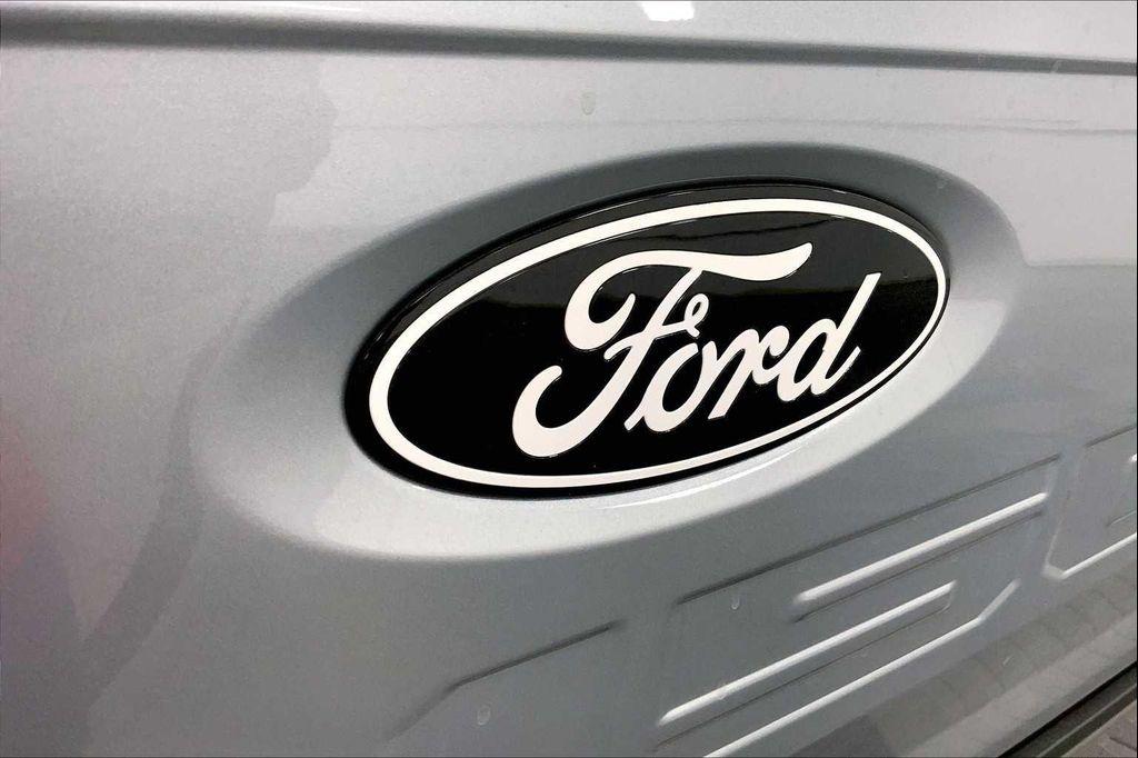 new 2025 Ford F-150 car, priced at $45,612