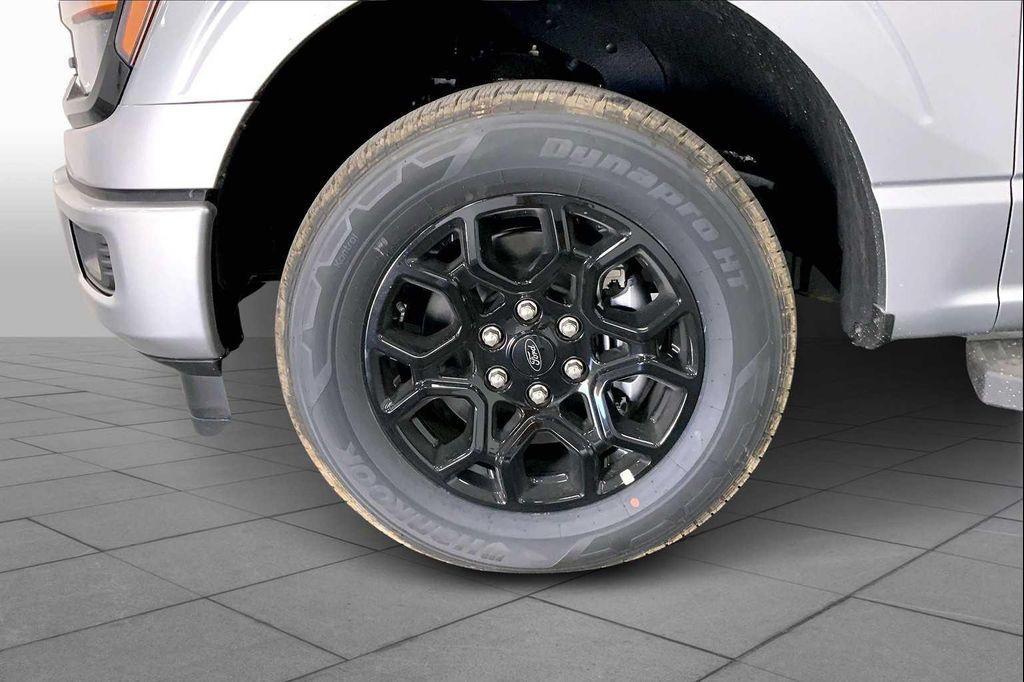 new 2025 Ford F-150 car, priced at $45,612