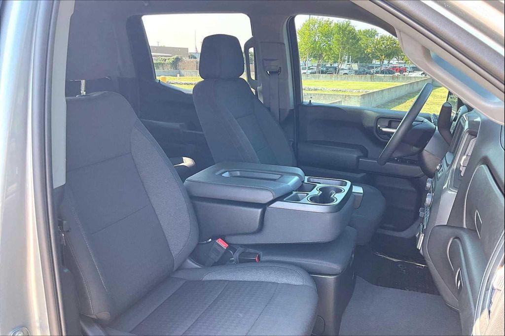 used 2024 Chevrolet Silverado 1500 car, priced at $39,971