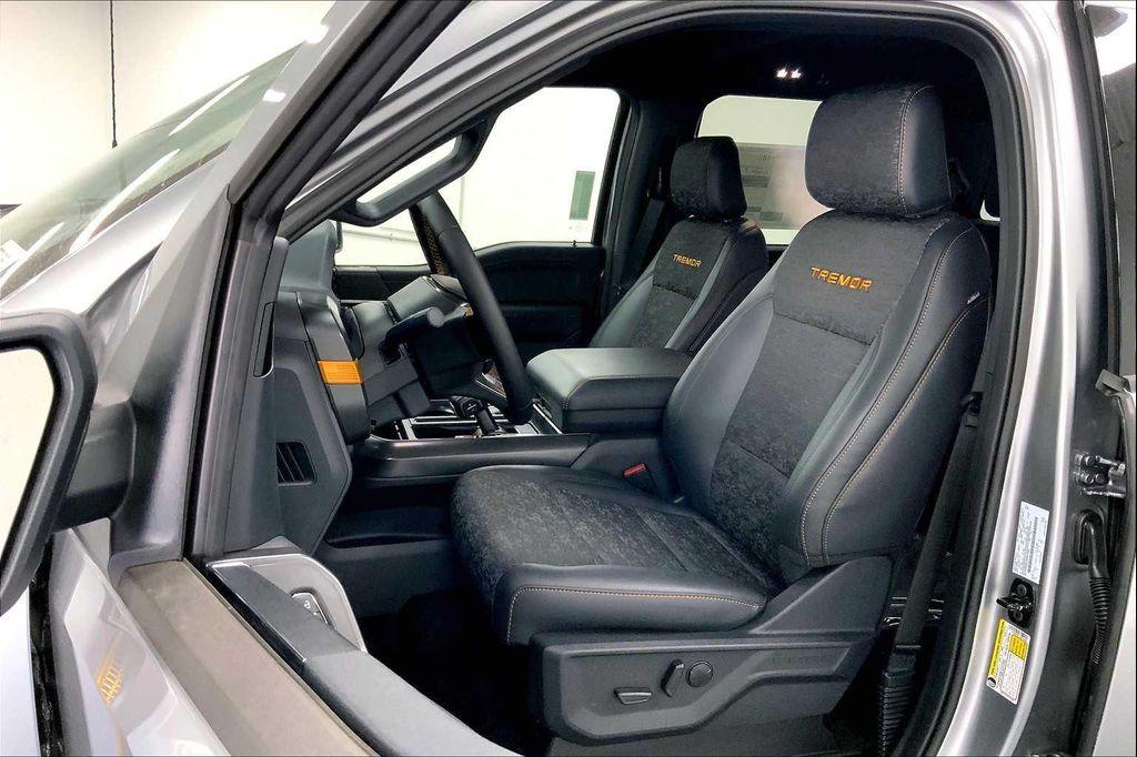 new 2025 Ford F-150 car, priced at $62,584
