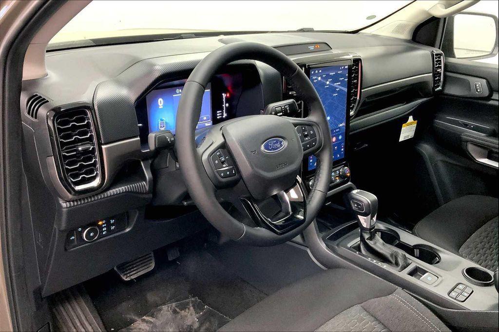 new 2025 Ford Ranger car, priced at $34,433