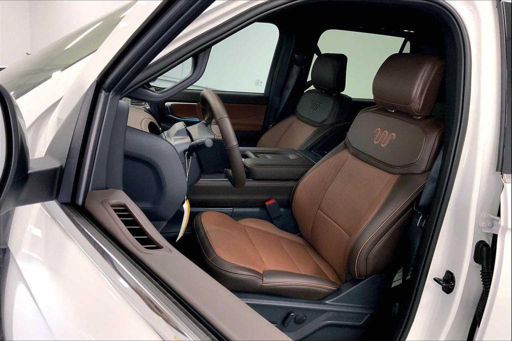 new 2025 Ford Expedition car, priced at $84,865