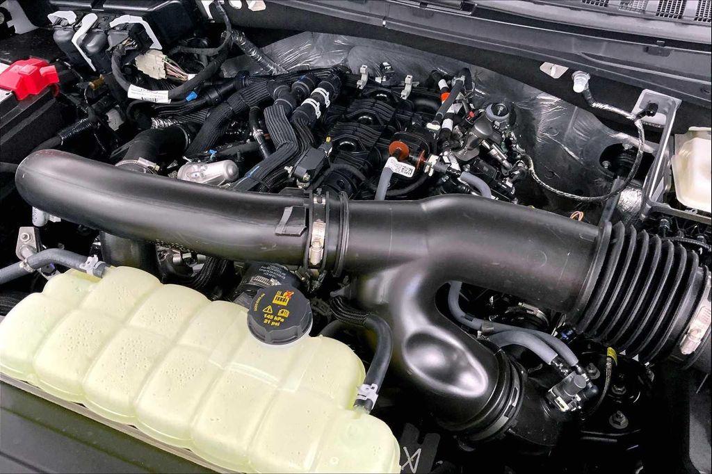 new 2025 Ford Expedition car, priced at $84,865