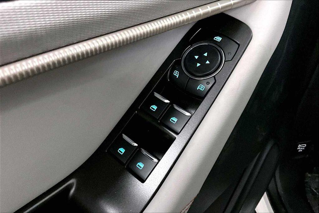 new 2025 Ford Explorer car, priced at $44,560