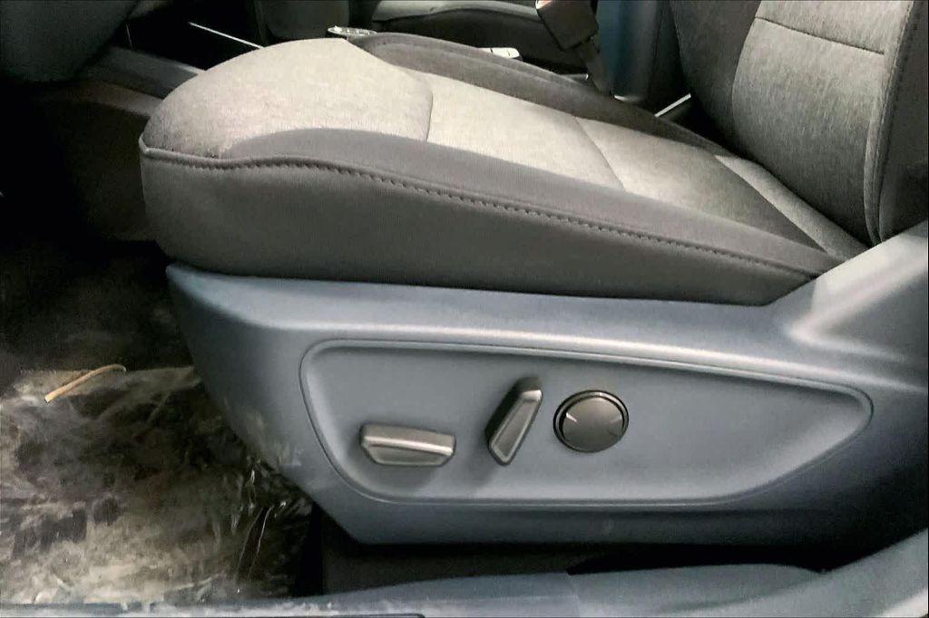 new 2025 Ford Maverick car, priced at $33,841