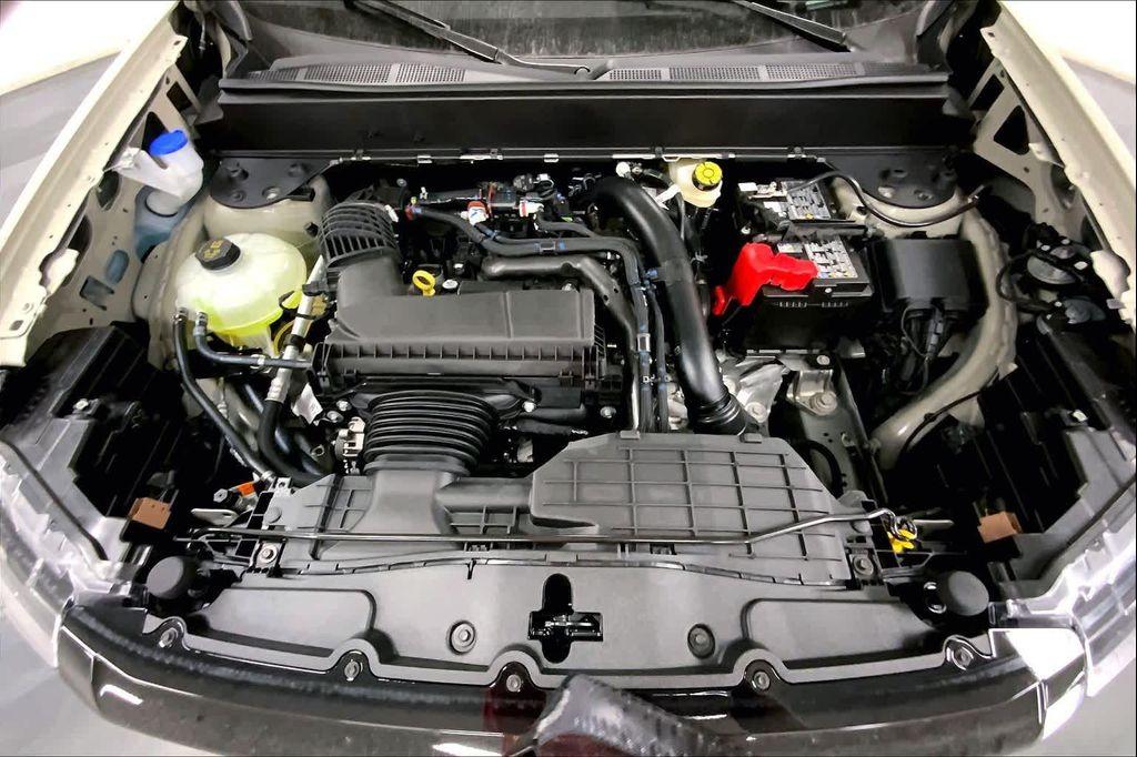 new 2025 Ford Maverick car, priced at $33,841