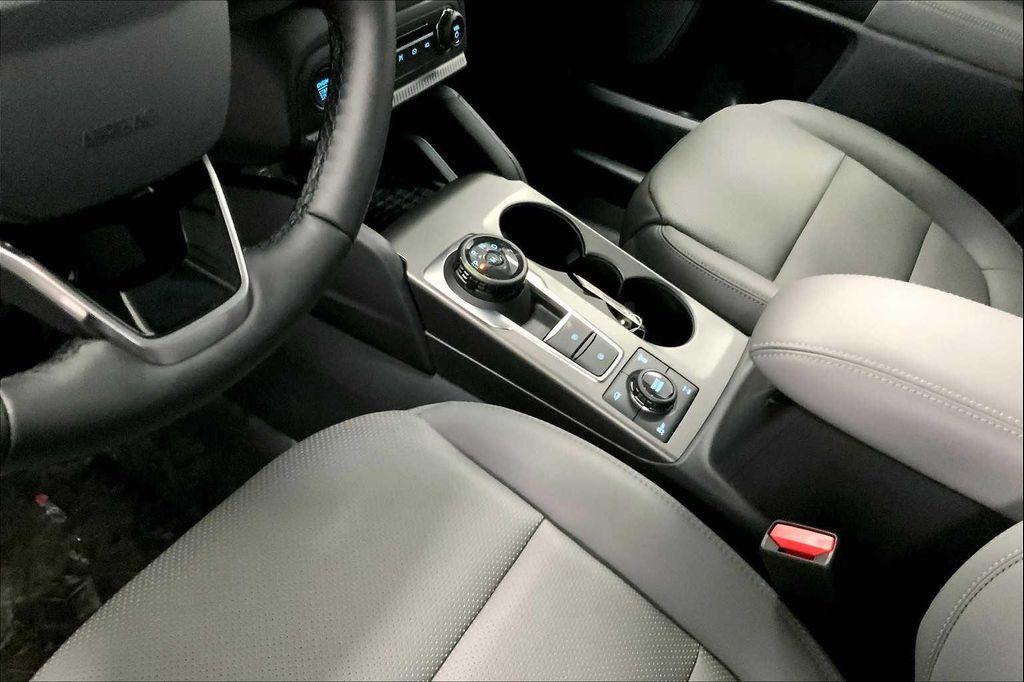new 2025 Ford Bronco Sport car, priced at $38,255