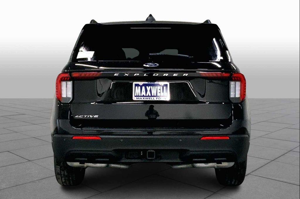 new 2025 Ford Explorer car, priced at $37,455