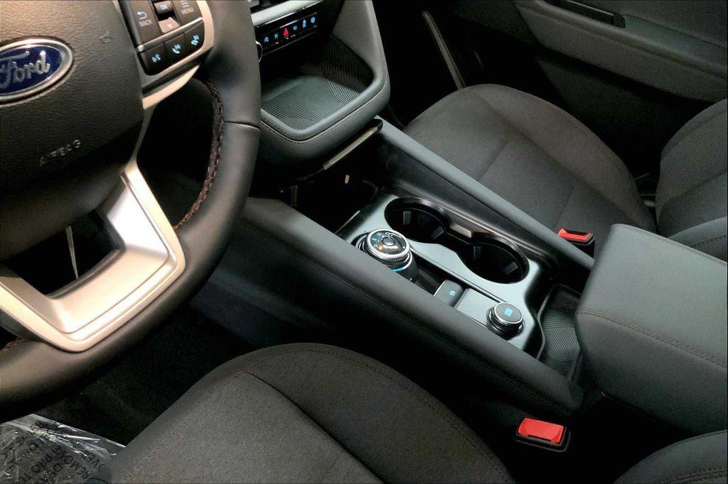 new 2025 Ford Explorer car, priced at $37,455