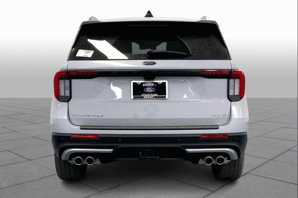 new 2025 Ford Explorer car, priced at $59,905
