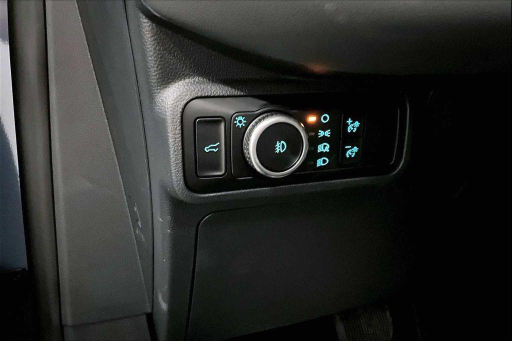 new 2025 Ford Explorer car, priced at $44,660
