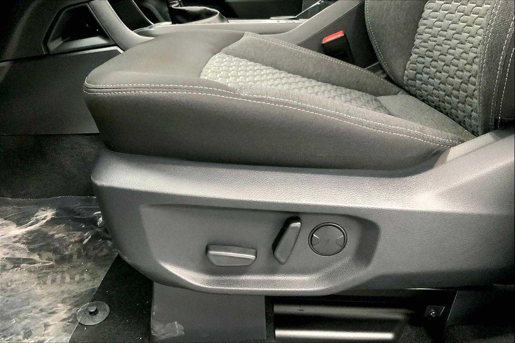 new 2025 Ford Ranger car, priced at $37,355