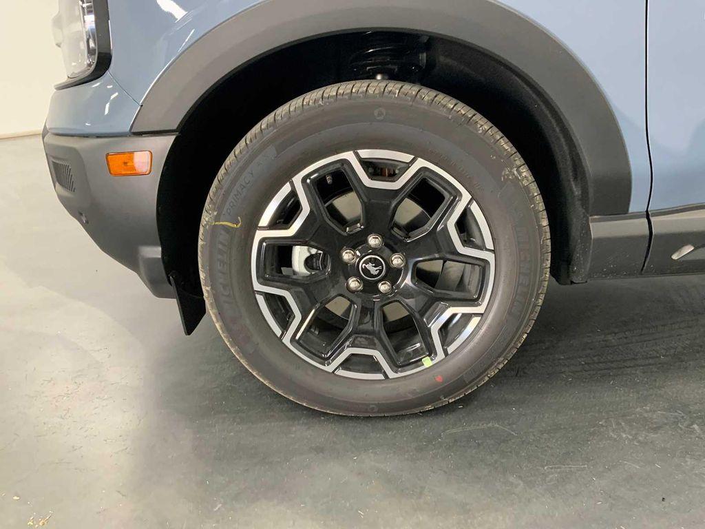 new 2025 Ford Bronco Sport car, priced at $35,845