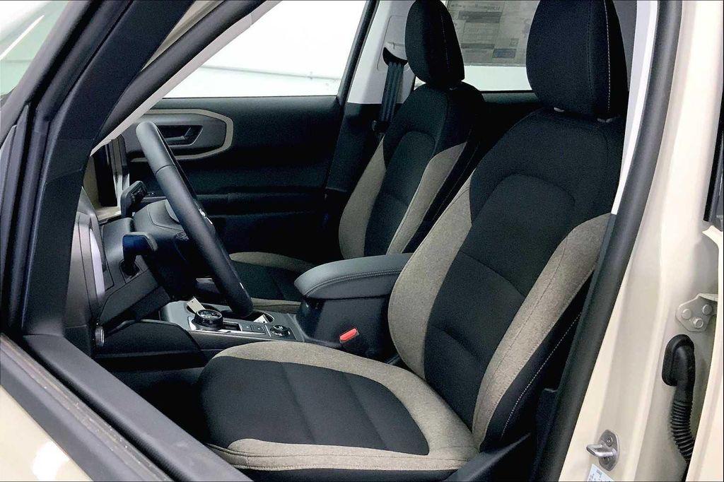 new 2025 Ford Bronco Sport car, priced at $29,464