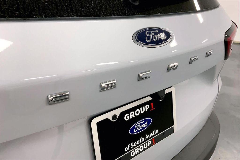 new 2026 Ford Escape car, priced at $31,185