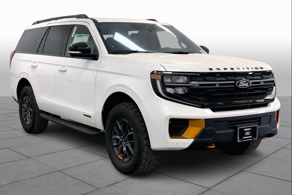 new 2025 Ford Expedition car, priced at $84,940