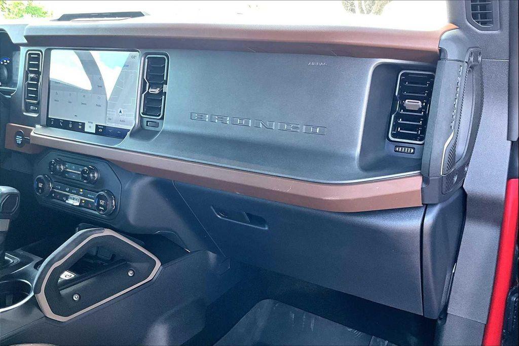 used 2024 Ford Bronco car, priced at $46,971