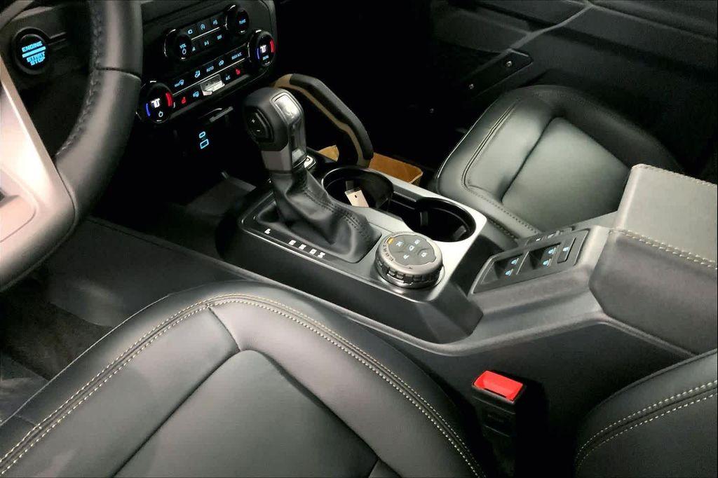 new 2025 Ford Bronco car, priced at $60,116