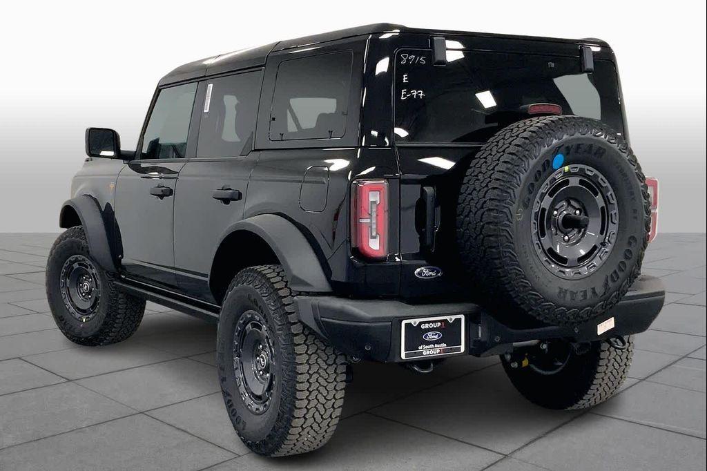 new 2025 Ford Bronco car, priced at $60,116