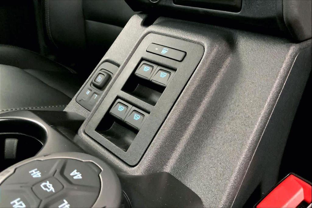 new 2025 Ford Bronco car, priced at $60,116