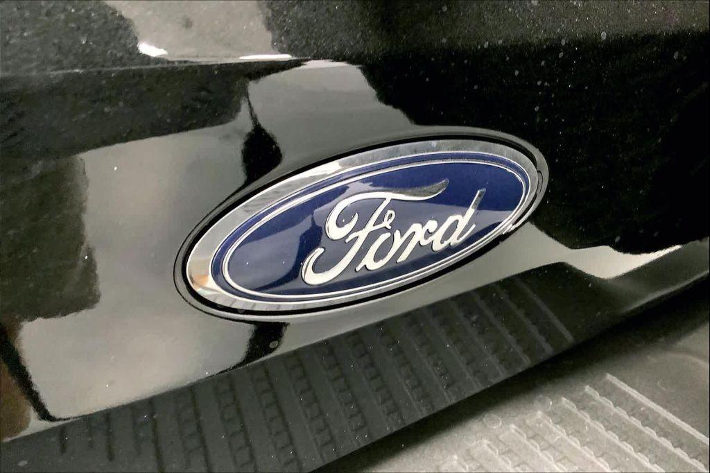 new 2025 Ford Bronco car, priced at $60,116