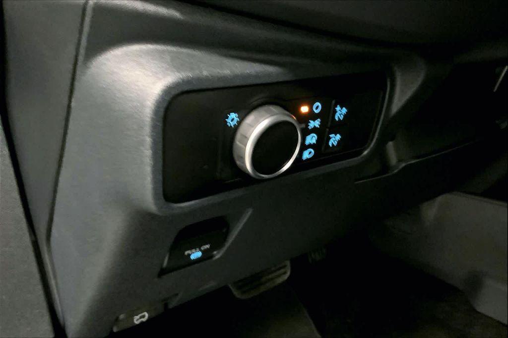 new 2025 Ford Bronco car, priced at $38,181