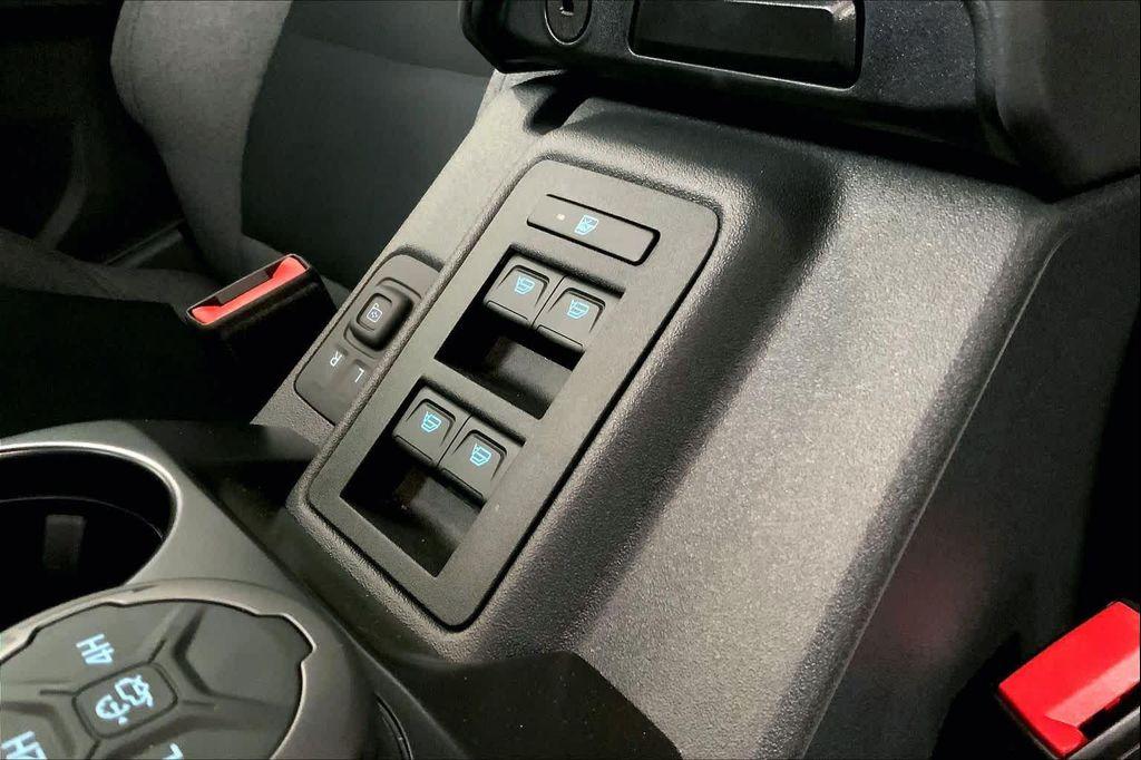 new 2025 Ford Bronco car, priced at $38,181