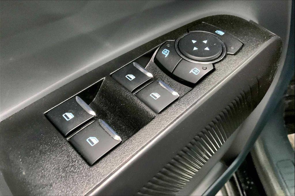 new 2025 Ford Maverick car, priced at $27,825