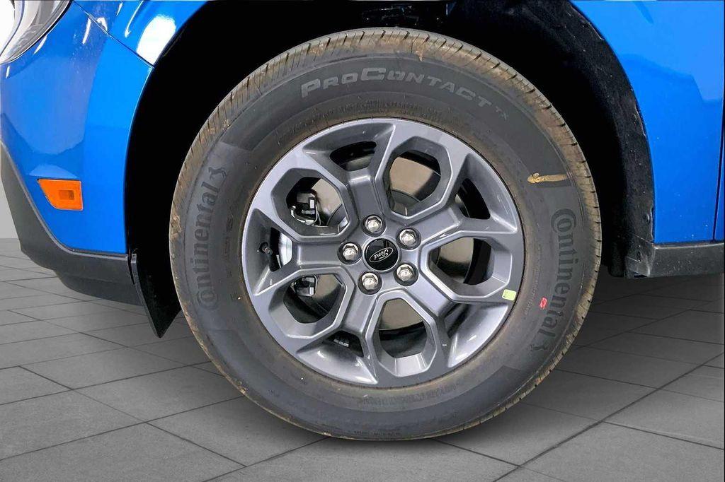 new 2025 Ford Maverick car, priced at $30,363