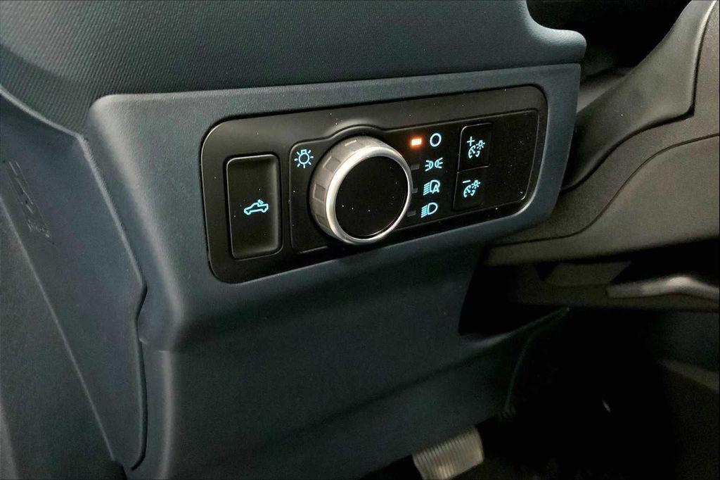 new 2025 Ford Maverick car, priced at $30,363