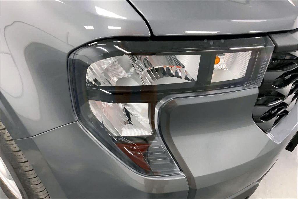 new 2025 Ford Maverick car, priced at $28,914