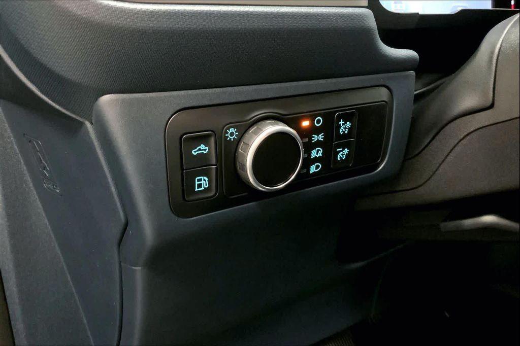 new 2025 Ford Maverick car, priced at $28,914