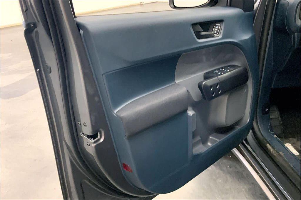 new 2025 Ford Maverick car, priced at $28,914