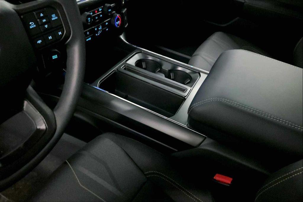 new 2025 Ford F-150 car, priced at $40,738