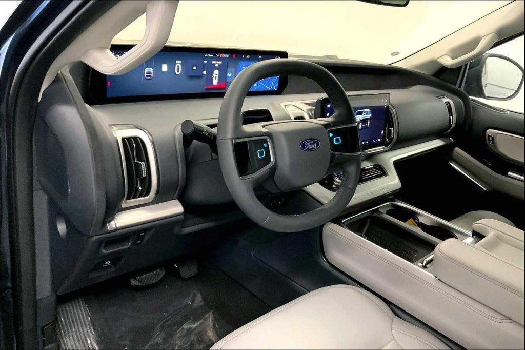 new 2025 Ford Expedition Max car, priced at $68,541
