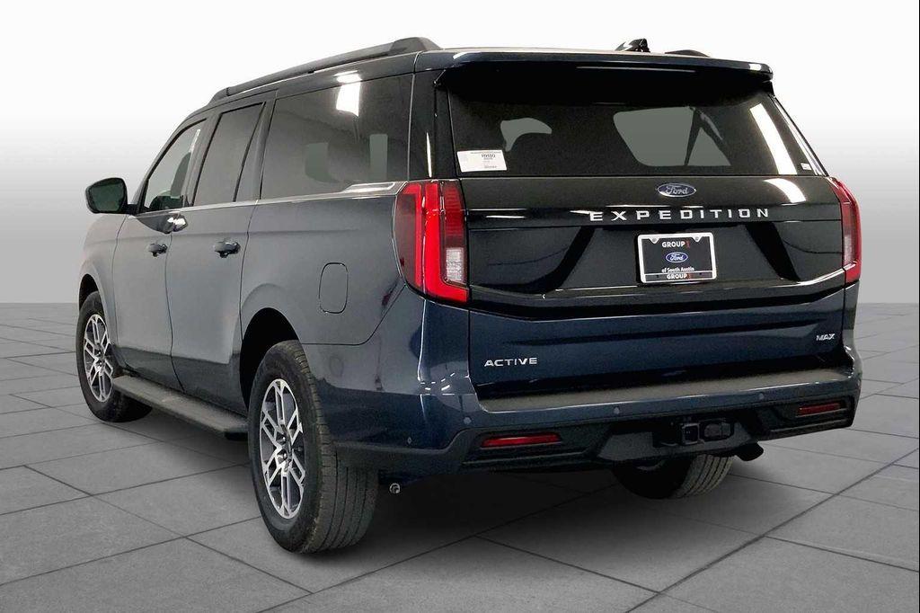 new 2025 Ford Expedition Max car, priced at $68,541