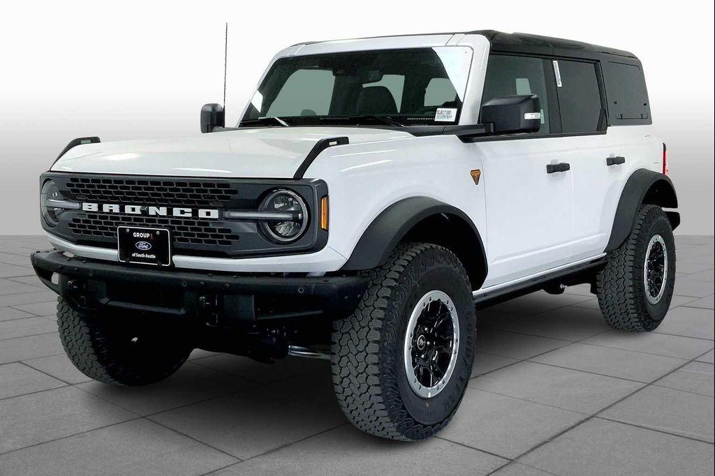 new 2025 Ford Bronco car, priced at $60,982