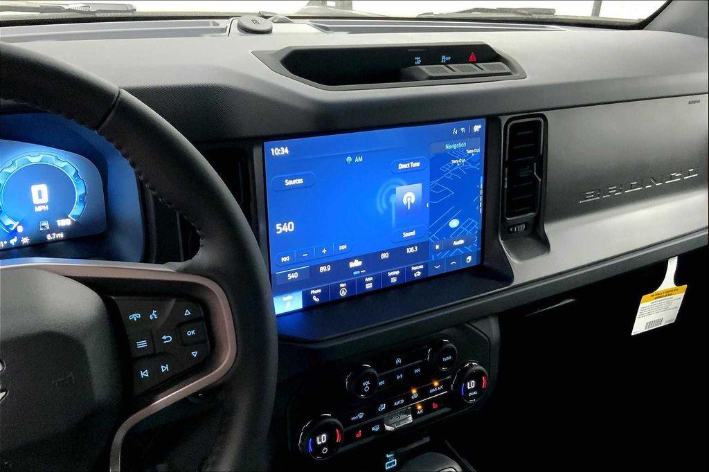 new 2025 Ford Bronco car, priced at $41,624