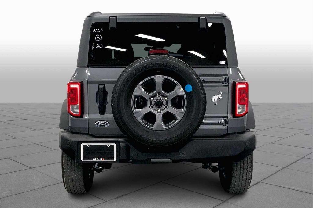new 2025 Ford Bronco car, priced at $41,624