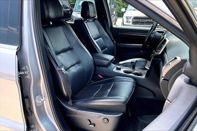 used 2015 Jeep Grand Cherokee car, priced at $12,982