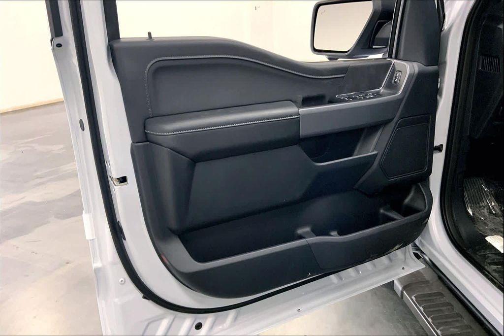 new 2025 Ford F-150 car, priced at $47,634