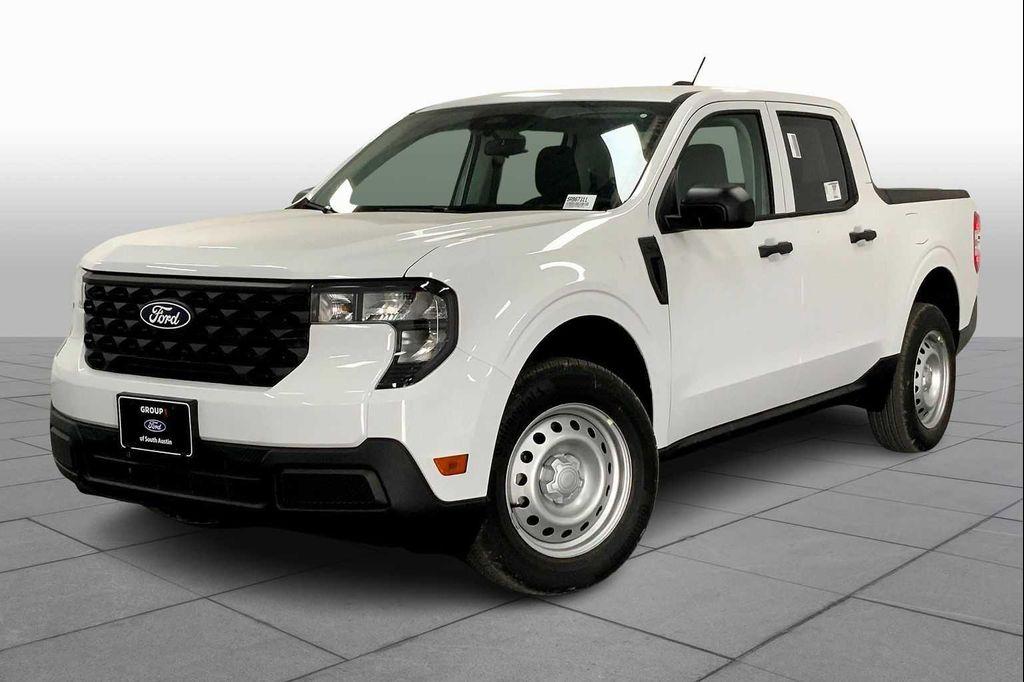 new 2025 Ford Maverick car, priced at $28,764